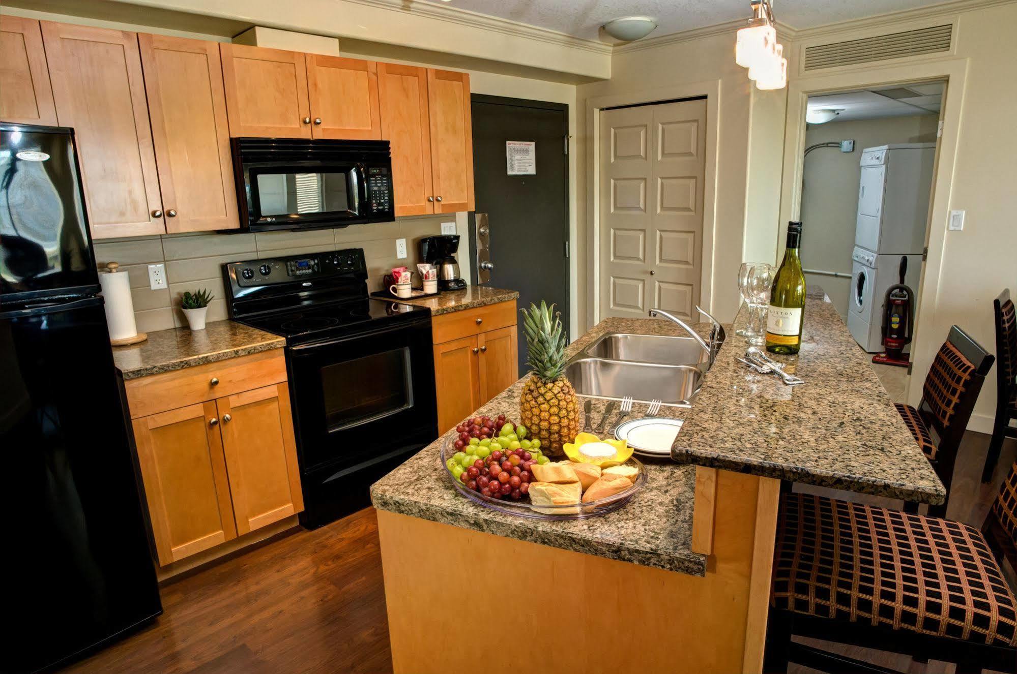 Clearwater Residence Hotel Timberlea Fort Mcmurray Zimmer foto